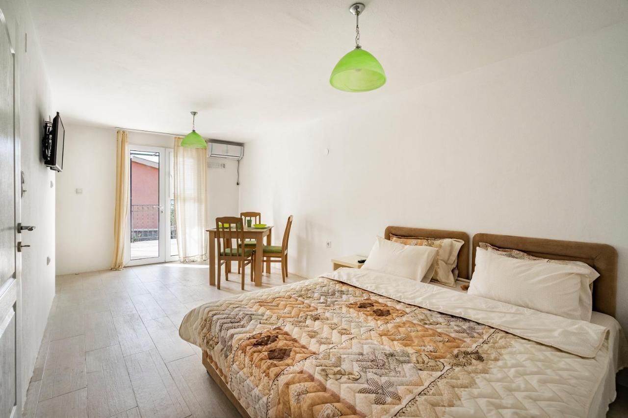 באר Apartments Natali מראה חיצוני תמונה