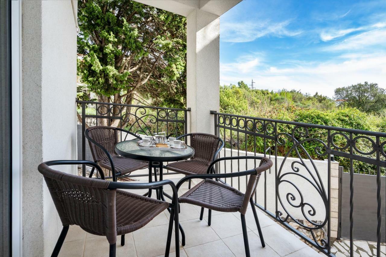 באר Apartments Natali מראה חיצוני תמונה