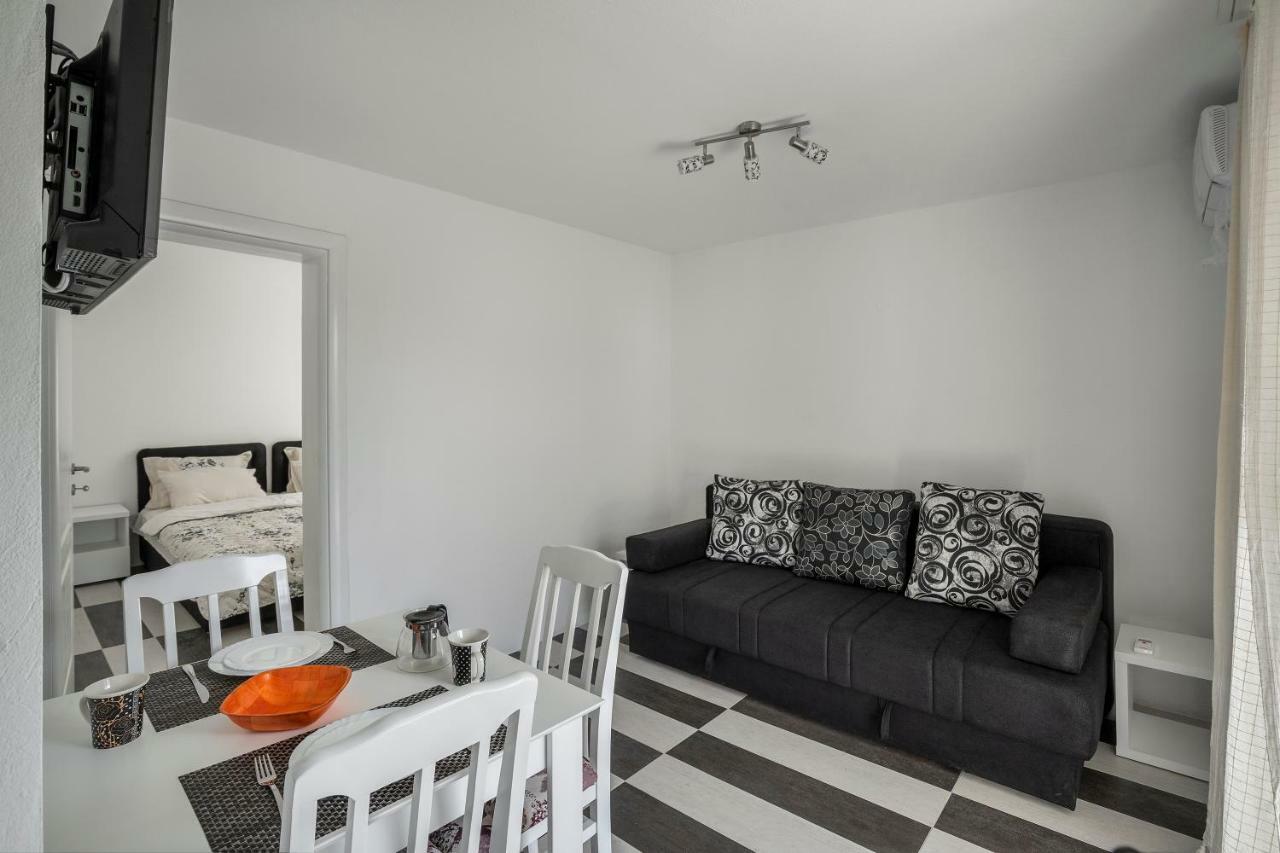 באר Apartments Natali מראה חיצוני תמונה